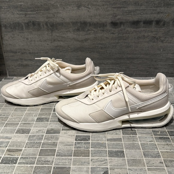 Nike Air Max Pre-Day Sneakers - Picture 5 of 13